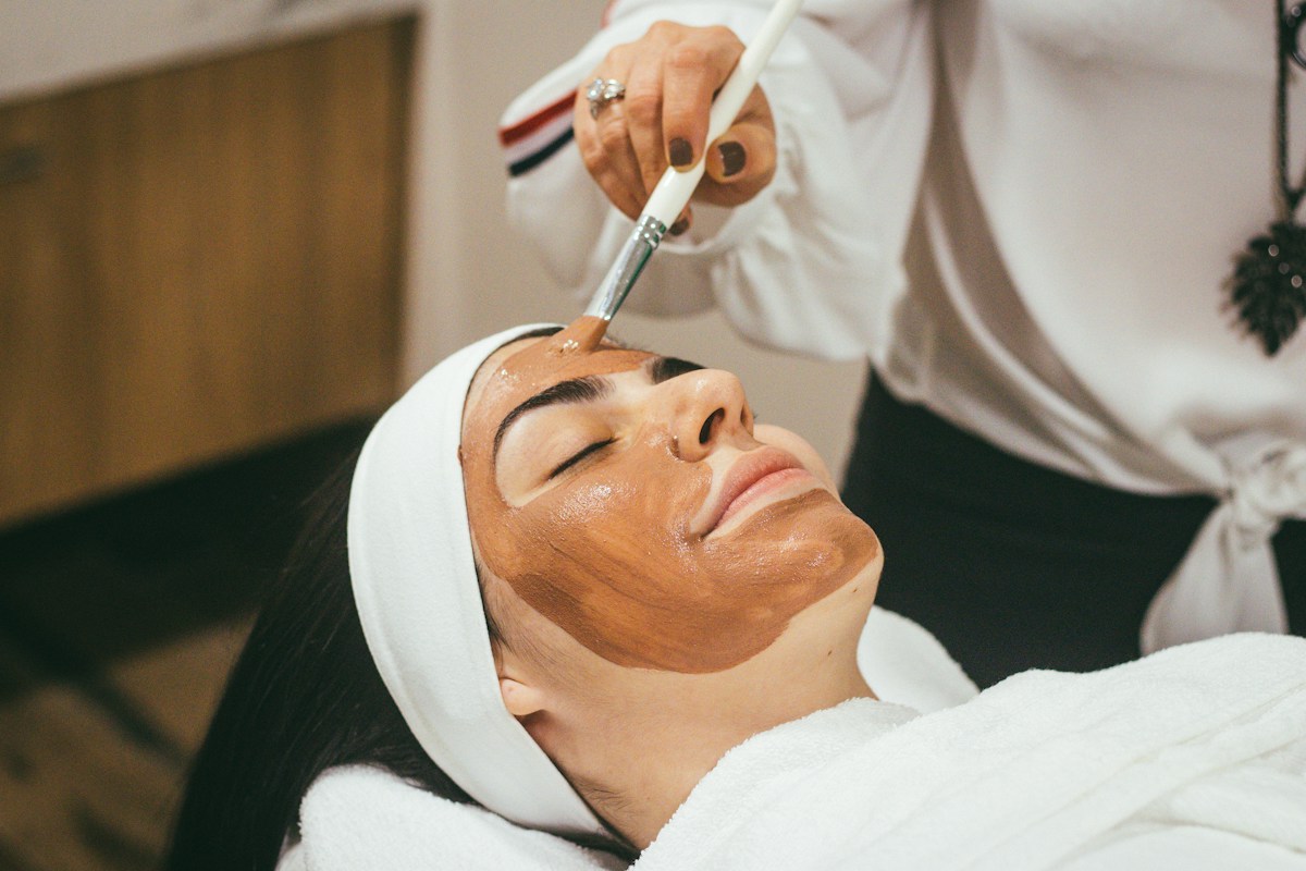 Signature Glow Facial