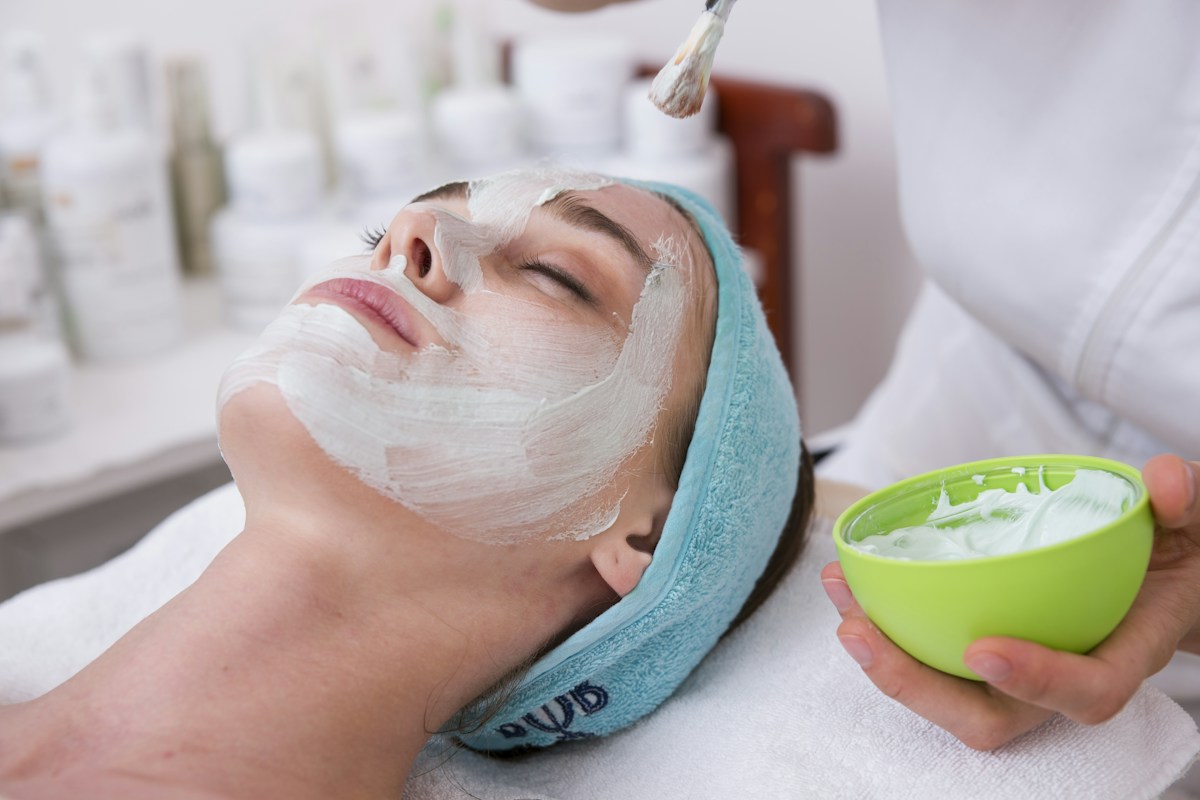 Deep Clarity Facial